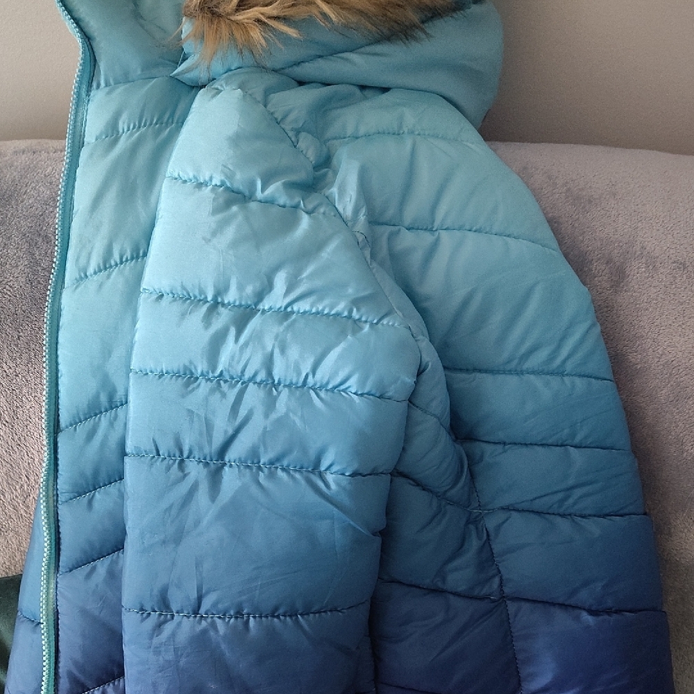SO Kids Blue Gradient Puffer Jacket with Faux Fur Hood